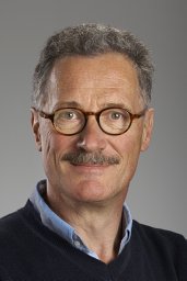 Pierre N E De Graan