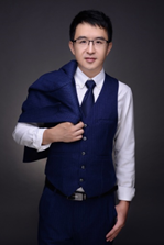 Longyu Shi