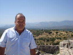 Stamatis Koumandos