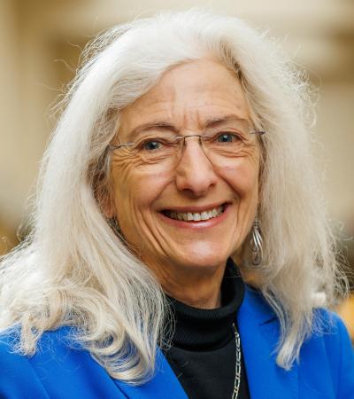Evelyne Huber