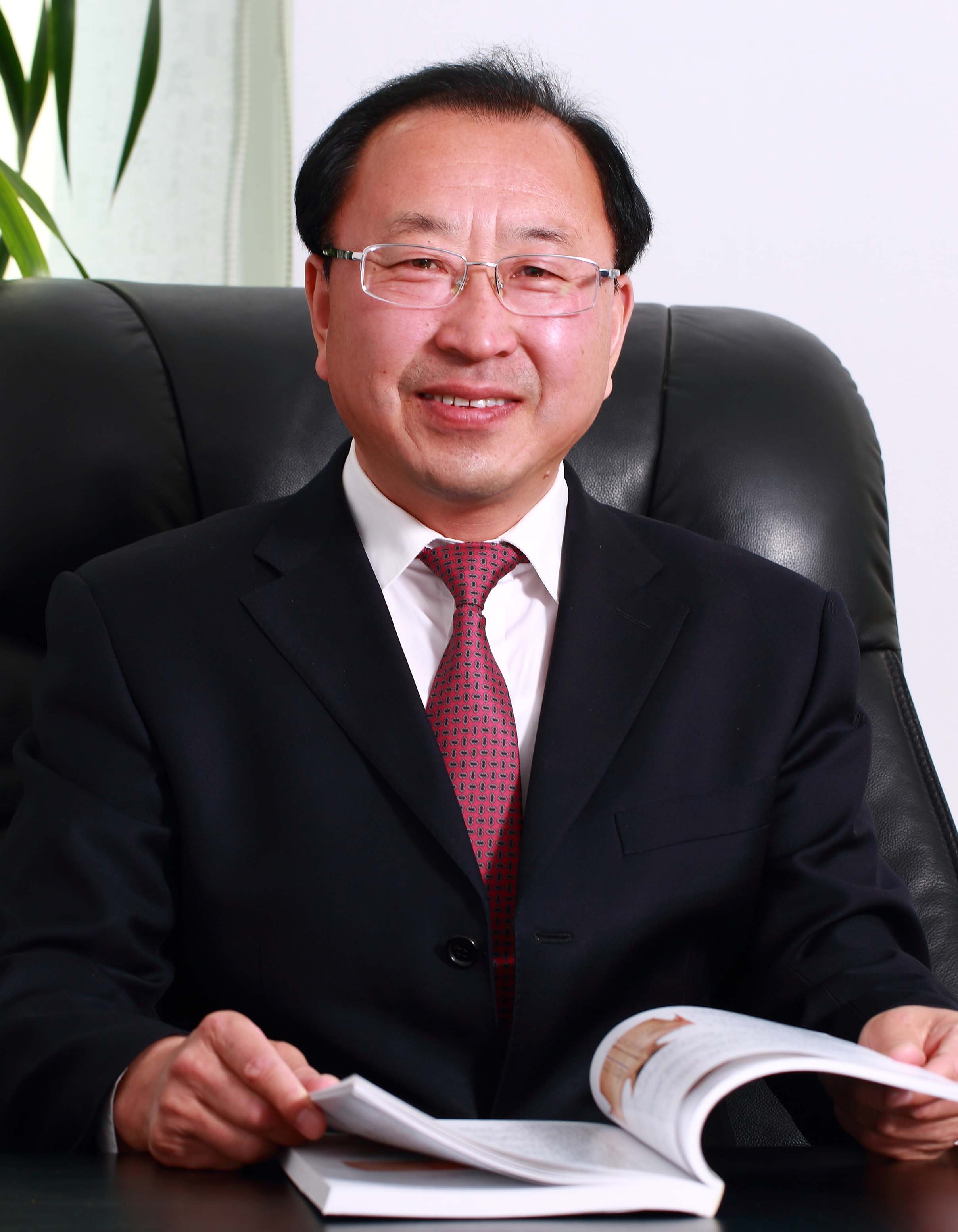 Lide Zhang