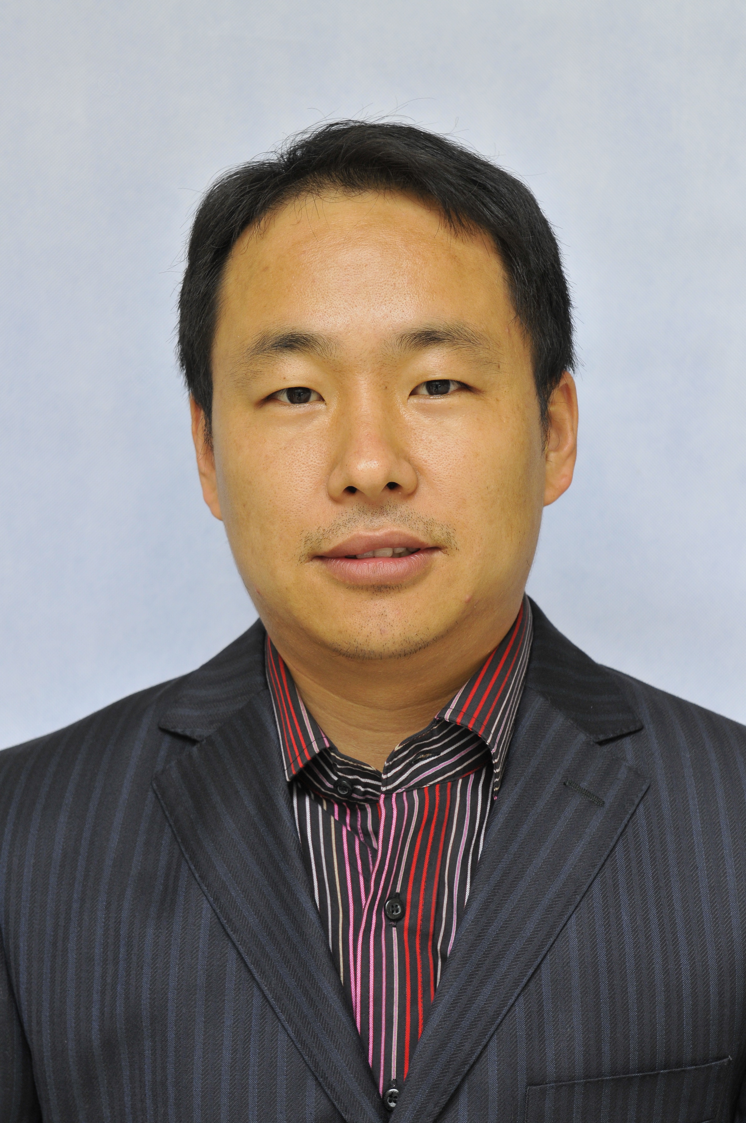 Huawen Ye