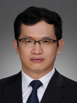 Yongjian Li
