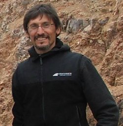 n j uriz