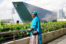 Dini Hariyanti