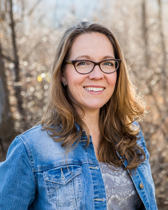 Arlyn Andrews