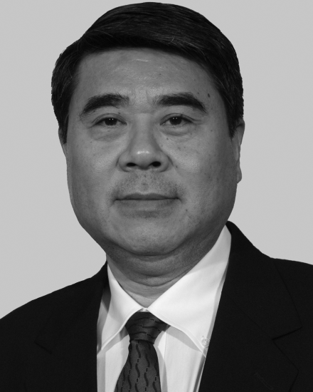Erming Xu