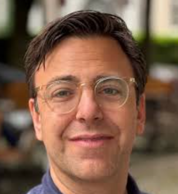 Michael M Kreusser