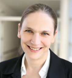 Petersmann Astrid