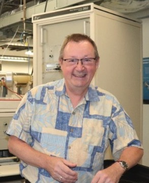 Vincent J Salters
