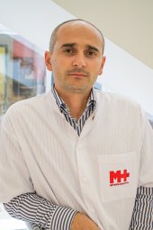 D. Dumitrescu
