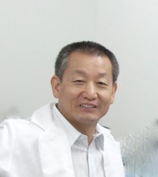 Lianguo Wang