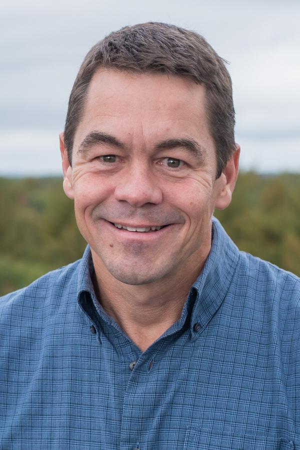 Scott V. Ollinger (Scott Ollinger)