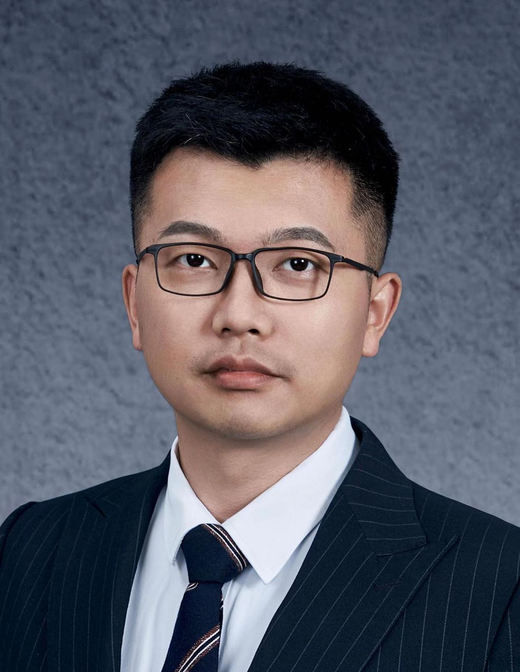 Zhenqing Liu