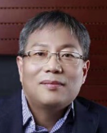 Junhong Chen