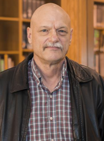 Robert E. Criss