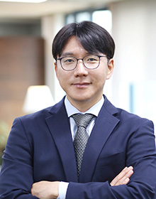 Chamna Yoon