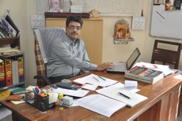 Vasudev R. Thakkar