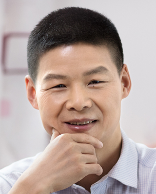 Wenhui Wang