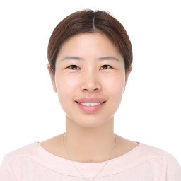 Qiaoyou Weng