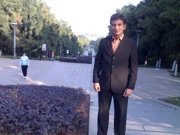 Zeeshan a Awan