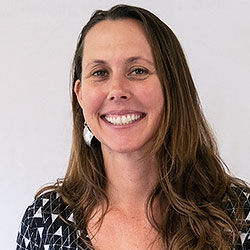 Leah Bremer