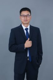 Chunlei Dong