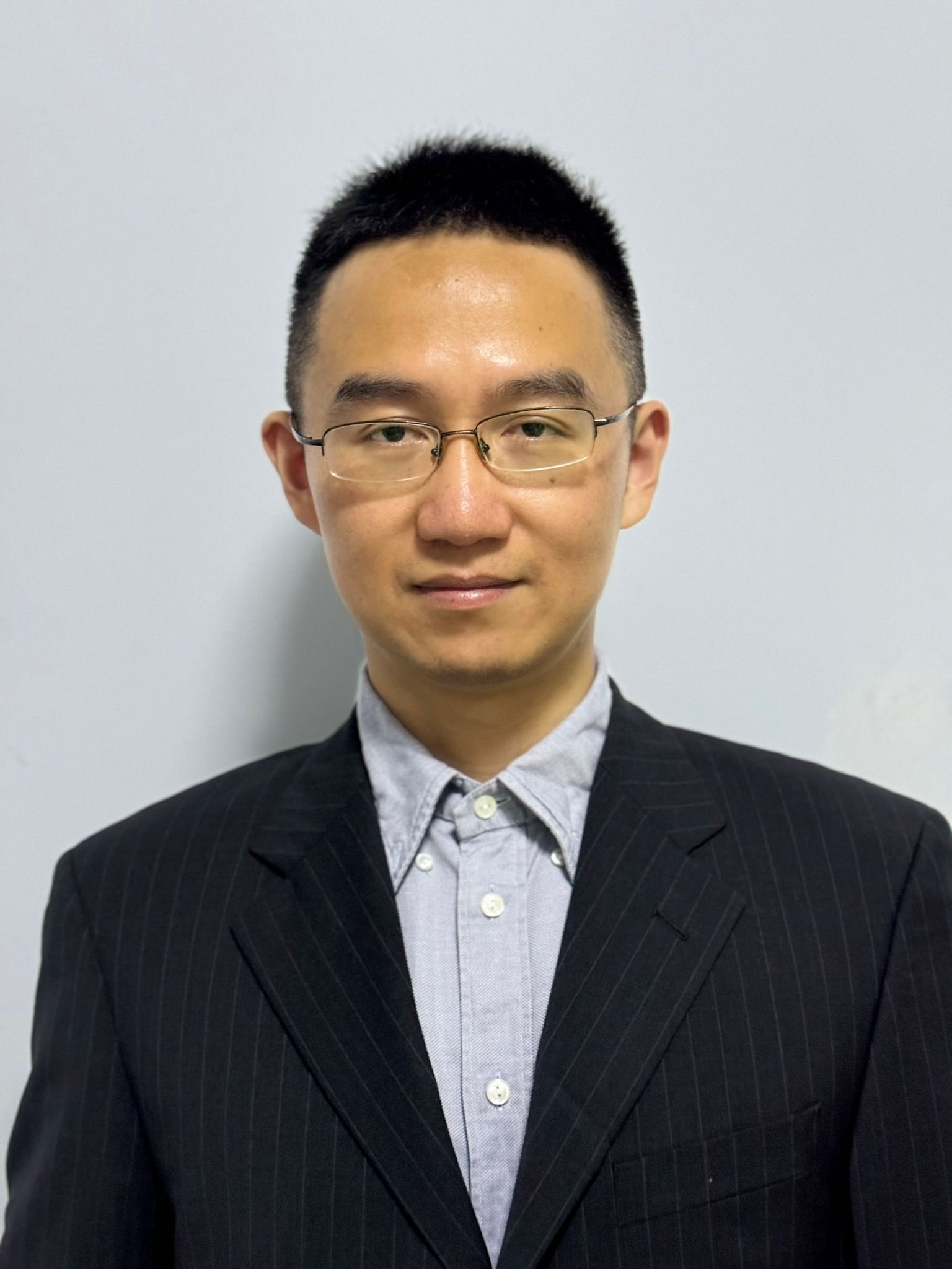 Xiaochen Hong