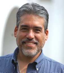Luis Augusto Becerra Lopez-Lavalle