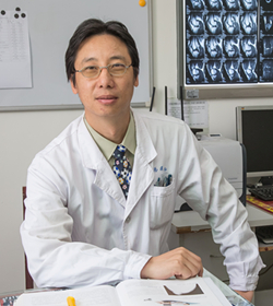 Yong Xia