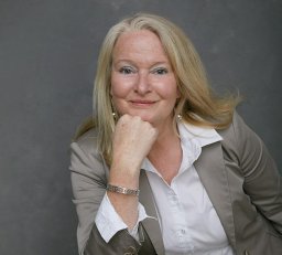Julia Davidson