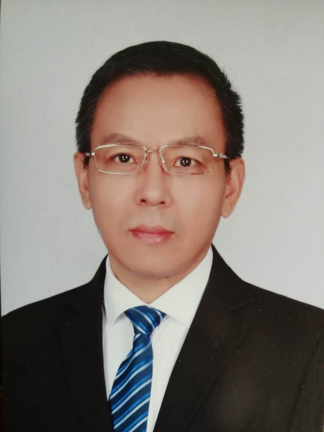 Luocheng Zhang