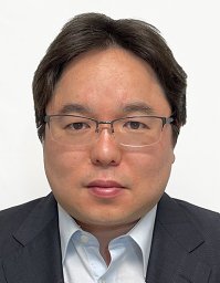 Yongsung Kim