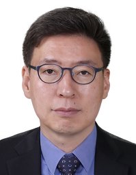 Tae-Hoon Kim