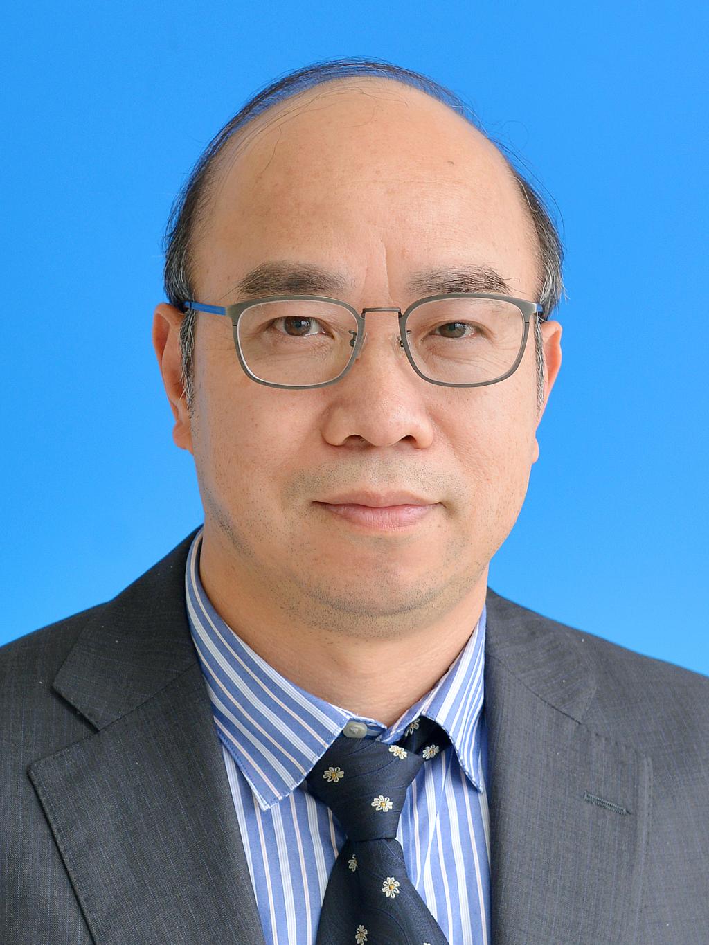 Xiaopeng Dong