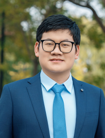 Manzhang Xu