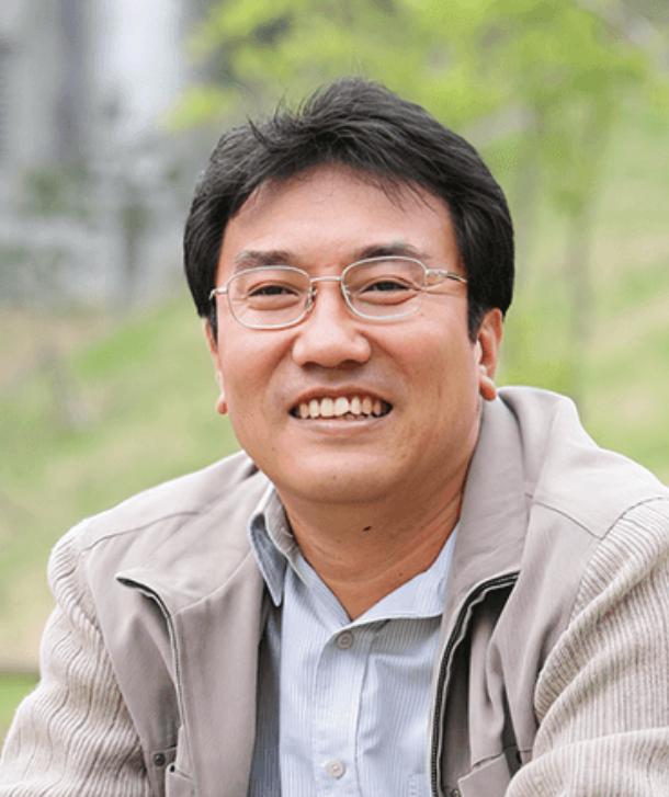 Yong Song Gho