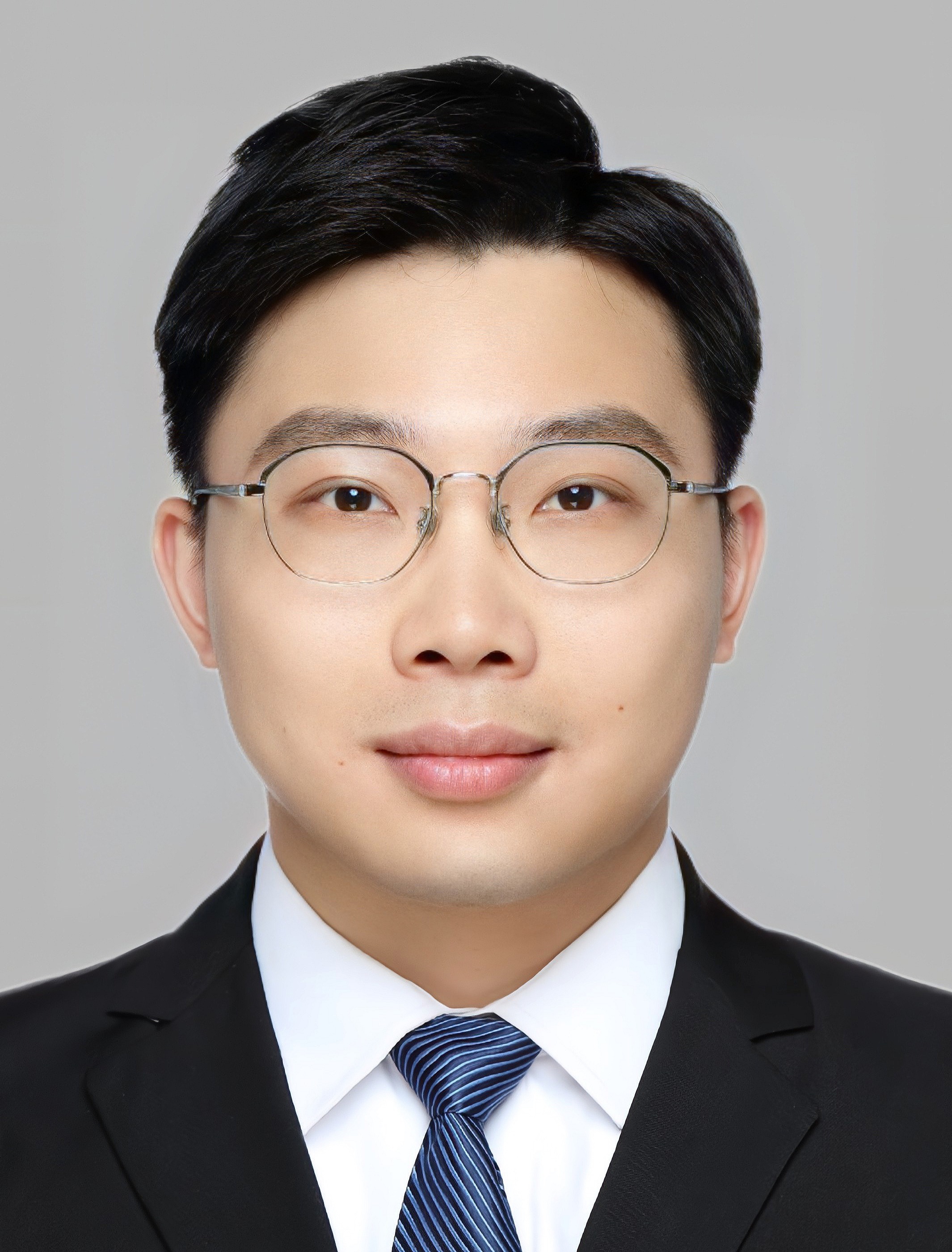 Youwen Zhuang