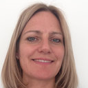 Kari R Risnes