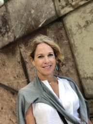 Shelly L Miller