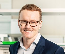 Dominik Egger