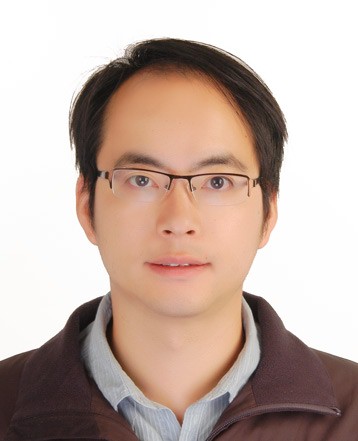 Zhaofeng Wang