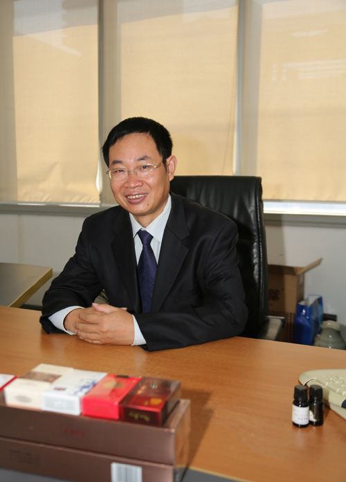 Yongli Zong