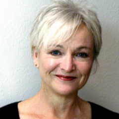 Carol Martin
