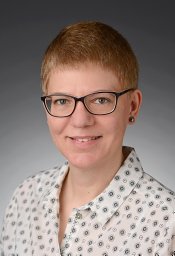 Sabine D Klein