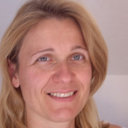 Isabelle J Schalk