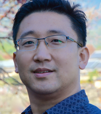 Guoliang Li