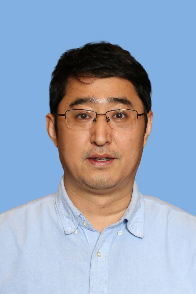 Zhenyu Li