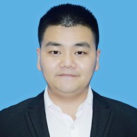 Yunlong Hu