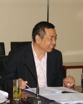 Jianwen Hou